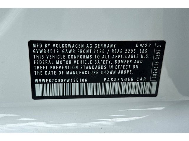 2023 Volkswagen Golf R 2.0T