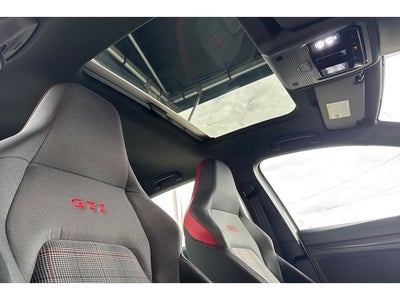 2024 Volkswagen Golf GTI 2.0T SE