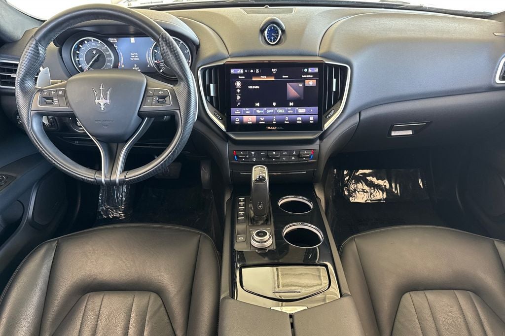 2023 Maserati Ghibli Modena