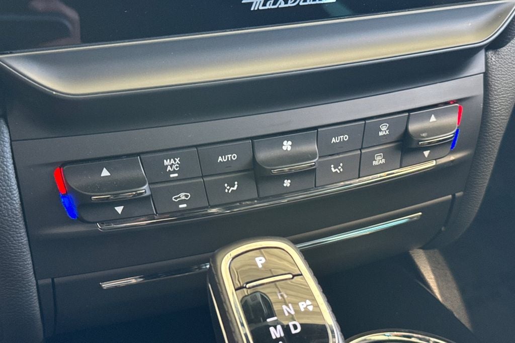 2023 Maserati Ghibli Modena