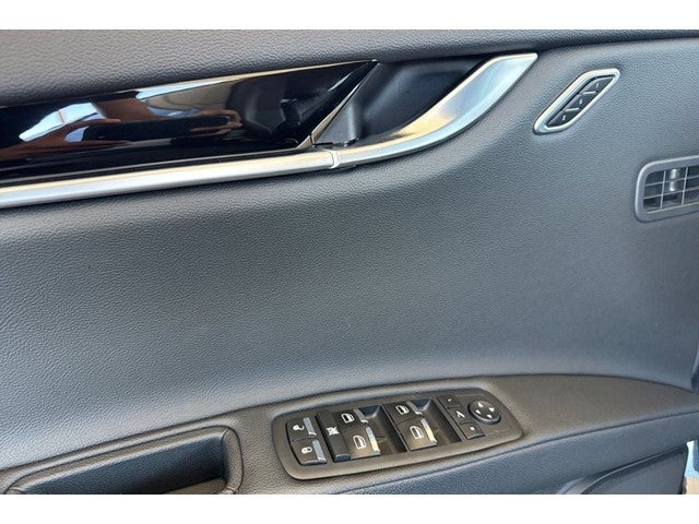 2023 Maserati Ghibli Modena