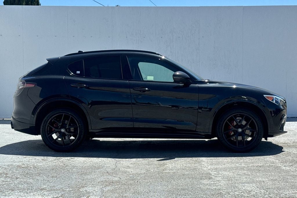 2021 Alfa Romeo Stelvio Ti Sport